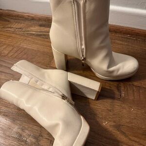 Elegant Cream Heeled Boots